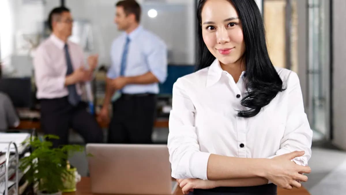 Sales Promotor Adalah: Tanggung Jawab, Skill, dan Gaji